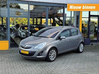 Opel Corsa 1.4-16V Cosmo - stoel/stuurverwarming