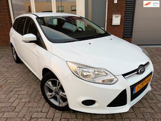 Ford Focus Wagon 1.0 EcoBoost Edition / Navi / Airco / PDC / Clima / Cruise / NAP