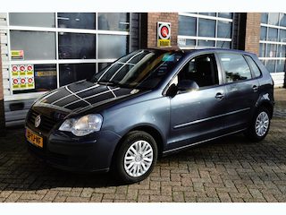 Volkswagen Polo 1.4-16V Optive, Trekhaak, Airco