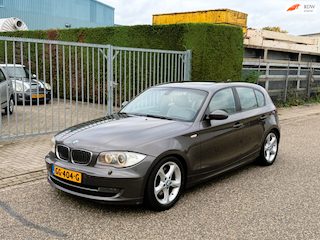 BMW 130i High Executive M-sport H6