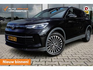 Volkswagen Tiguan 1.5 eHybrid Life | Trekhaak | 360 Camera | Winterpakket | Fabrieksgarantie