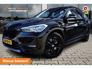 BMW X1 xDrive25e Executive | Trekhaak | LED | 17 Inch |