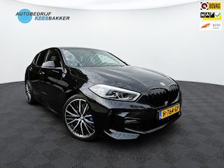 BMW 118i High Executive / M-Sport / Schaalstoelen / Carplay / stuurverw.