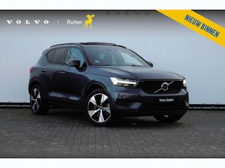 Volvo XC40 T5 262PK Automaat Recharge R-Design / Panoramadak / Trekhaak / Elektrische achterklep / Keyless entry / Stoel - en stuurwielverwarming / Parkeersensoren met camera / Harman kardon /