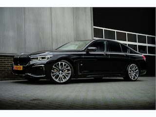 BMW 745e 395 pk High Executive M-Sportpakket /LED-Koplamp/ Keyless/ Lucht-Vering/ Soft-Close/ Rear-Ent./ Head-Up/ 4-Wielsturing/ 360-Camera/ 20'' LMV
