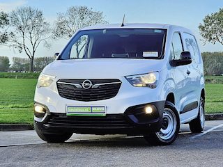 Opel Combo 1.5 airco, navi, zijdeur, pdc