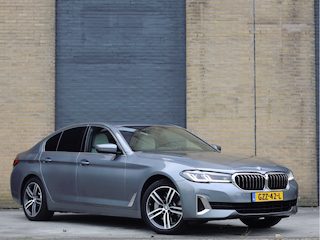 BMW 530e xDrive Luxury Line | Laser | Schuifdak | Ventilatie | HUD | Leder |