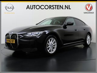 BMW i4 eDrive40 340PK 84kWh High Executive SOH 94% Leder Sportstoelen+Verwarmd Head-Up Display Camera Navi 3-Zone Ecc Live cockpit pro Laserlicht Elek.Achterklep Privacy Glas Isofix Wifi Bluetooth DAB Regen/Lichtsensor Draadloze lader 1e Eigenaar Dealeronderhouden Origineel Nederlandse Auto