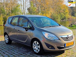 Opel Meriva 1.4 Turbo Cosmo Automaat 2e eigenaar dealer onderhouden cruis control navigatie