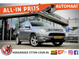 Mitsubishi Outlander 2.0 Instyle 7 PERS. | TREKHAAK | CAMERA | CLIMA | CRUISE