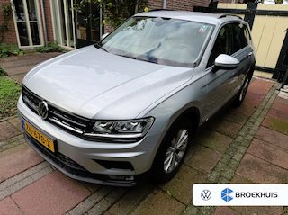 Volkswagen Tiguan 1.5 TSI ACT Comfortline l Unieke kmstand! l Dealeronderhouden l Navigatie l Climate Control l Trekhaak l Adaptive Cr Control l