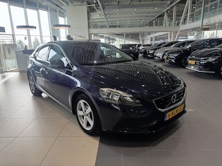 Volvo V40 1.6 D2 Momentum Bns