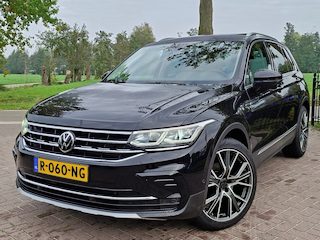 Volkswagen Tiguan 1.5 TSi 150pk Dig.dashboard Airco Navigatie Bluetooth Adap.cruise-control App-Connect Stuurwielverwarming