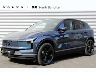 Volvo EX30 P5 Long Range Plus Black Edition Europa 69 kWh | Elektrisch Verstelbare Bestuurdersstoel Met Geheugen | Elektrisch Verstelbare Passagiersstoel | Harman/Kardon | Stuurverwarming | Stoelverwarming | Getint Glas | 19-inch Lichtmetalen Velgen Glossy Black/Diamond Cut | BLIS | Keyless | Elektrische Achterklep | Dark Flax Inleg | Black Interieur | Adaptieve Cruise Control | Pilot Assist | Achteruitrijcamera |
