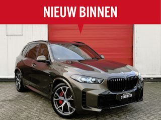 BMW X5 xDrive50e M-Sport | Pano | Luchtvering | Elek. Trekhaak | Rijklaar inclusief 1 jaar BMW Premium Selection!