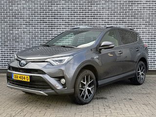 Toyota RAV4 2.5 Hybrid AWD Style Limited Automaat 197pk | Trekhaak 1.650KG geremd! | Parkeersensor voor en achter | Dealer onderhouden |