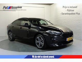 BMW 218i Dealerauto! | NAP | Sportinterieur | Camera