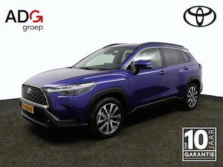 Toyota Corolla Cross Hybrid 200 Style | Stoelverwarming | Parkeersensoren | Half lederen bekleding | Licht metalen velgen | Elektrische achterklep |