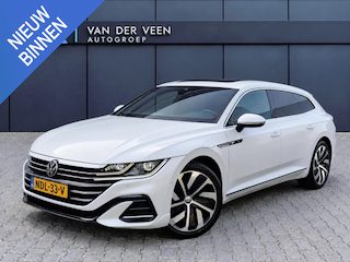 Volkswagen Arteon 1.4 TSI eHybrid R-Line Business+ | Incl. 12 maanden Garantie | SOH 99% | Stoel verwarming v/a | Achteruitrijcamera | Adaptive cruise controle | Parkeersensoren V+A | Navigatie | Apple CarPlay/Android Auto | Draadloze telefoonlader | Climate controle | Lane assist | Keyless entry/start | 19 Inch LMV | Schakelmogelijkheid aan stuurwiel | Panoramadak | bestuurdersstoel met massage | DAB | Elektrische kofferbakklep | Parkeerassistent | Bluetooth | Isofix |