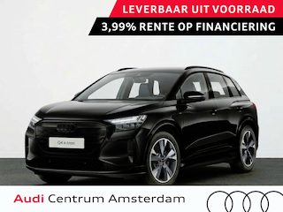Audi Q4 e-tron S edition 63 kWh 204 pk | Techniekpakket plus | Privacy glas | Trekhaak | Optiekpakket zwart |
