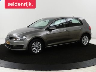 Volkswagen Golf 1.2 TSI Comfortline | 1e eigenaar | Cruise control | Park assist | Navigatie | NAP 67762 km. | Bluetooth | Climate control