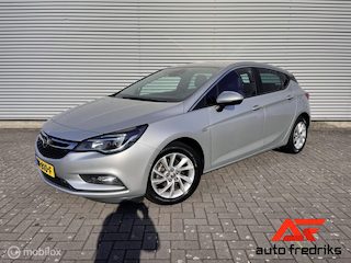 Opel Astra 1.0 Innovation | Stoelverwarming | Transmissie schakelt slecht door