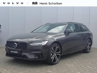 Volvo V90 T8 Plug-in hybrid AWD Ultra Dark | Bowers & Wilkins Premium Audio | Luchtvering | Gelamineerde zijruiten | Semi-Electrische wegklapbare trekhaak | 20" Lichtmetalen velgen | Massage in voorstoelen | Stoelventilatie | Stoelverwarming | 360° Parkeercamera