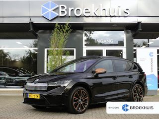 Skoda Enyaq iV 80 Founders Edition Black | TREKHAAK | PANORAMADAK | CAMERA V+A | ADAPTIVE CRUISE | DODEHOEKDETECTIE | PARKEERSENSOREN V+A | STOEL+STUUR+VOORRUITVERWARMING | 360 CAMERA | ELEKTRISCH VERSTELB STOEL(EN) MET GEHEUGEN EN MASSAGE | ELEKTRISCHE ACHTERKLEP | LMV 21" | NAVI | APPLE CARPLAY / ANDROID AUTO |