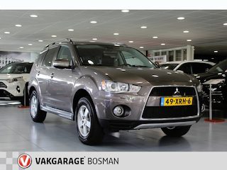 Mitsubishi Outlander 2.0 Edition One/CRUISE/PDC