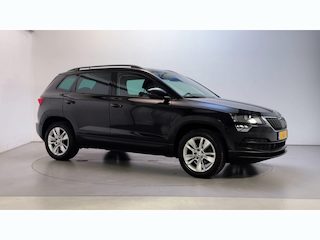 Skoda Karoq 1.5 TSI DSG ACT Business Edition Navigatie Stoelverwarming DAB+ App-Connect