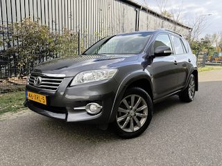Toyota RAV4 2.2 D-CAT Executive Business / AUTOMAAT / NAVI / CRUISE / 4x4 / 4WD / 180dkm! NAP!