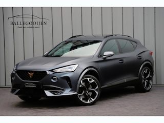 Cupra Formentor 1.4 e-Hybrid VZ Performance | 245PK | Pano | DCC | Keyless-go | Sportstoelen | Leder | Memory | Sfeerverlichting | ACC | 2023.
