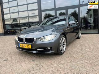 BMW 320d EfficientDynamics Edition High Executive, Leer