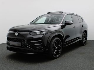 Volkswagen Tayron 1.5 eHybrid R-Line Edition | Panoramadak | Trekhaak | Matrix