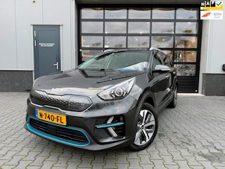 Kia Niro E-Niro Edition 64 kWh TREKHAAK SOH 95% 1 ste eigenaar