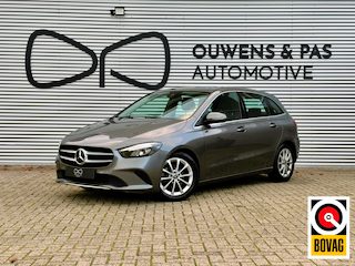 Mercedes-Benz B-klasse 180 Launch Edition Premium | CAMERA | LEER | LED | STUURWIELVERW.