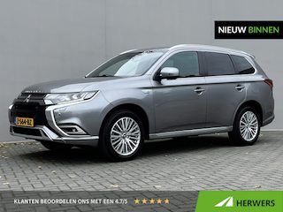 Mitsubishi Outlander 2.4 PHEV Intense+ / Afneemb. Trekhaak (1.500KG) / All Season Banden / Cruise Control / Rondom Zicht Camera / Navigatie / Apple Carplay&Android Auto /