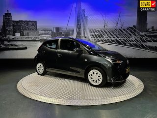 Toyota Aygo 1.0 VVT-i x-play *Camera*Carplay*