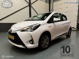 Toyota Yaris 1.5 Hybrid Design Sport Navi|Dealer-auto!