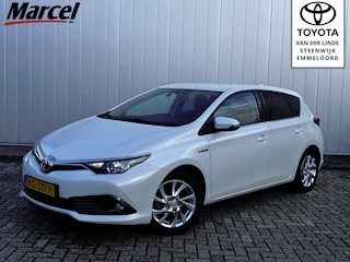 Toyota Auris 1.8 Hybrid Dynamic Clima Cruise Trekhaak voor Fietsendrager Dealer onderhouden