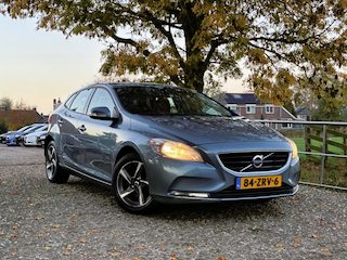 Volvo V40 1.6 D2 Kinetic | Navi + Cruise + Clima Nu € 2.975,-!!!
