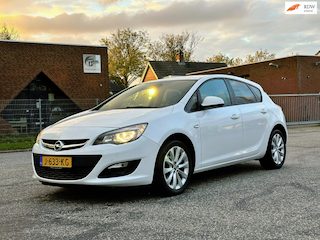 Opel Astra 1.4 Business + Cruise*Stoelverwarming*Clima*Half leder*LM velgen*Parkeersensoren*