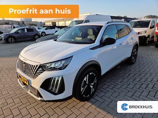 Peugeot 2008 1.2 PureTech 130 Allure Camera Rondom | Trekhaak | Carplay | 17" Lichtmetaal | LED | Leder/Stof | Digitaal Dashboard | Achteruitrijcamera | Airco (automatisch) | Apple Carplay/Android Auto|telefoonintegratie premium