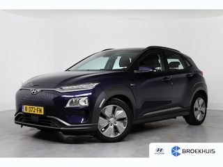 Hyundai Kona EV Comfort 64 kWh | Warmtepomp | Trekhaak | Camera | Cruise Adaptive | Navi | Clima | Keyless | Parkeersensoren | DAB | Lichtmetalen Velgen