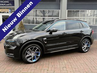 Lynk & Co 01 1.5 Dealer onderhouden | Stoelverw. | Pano | Navi | Clima | Camera | ACC | PDC 2023 45.000 KM zwart hemel
