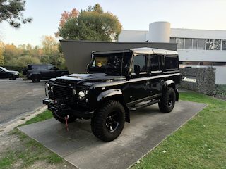 Land Rover Defender 110 TD4 Station Wagon Kahn Chelsea Truck – Grijs Kenteken