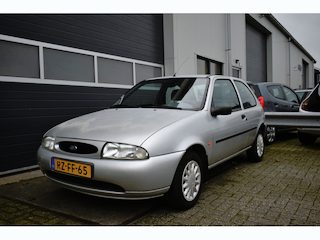 Ford Fiesta 1.25I CTX Automaat