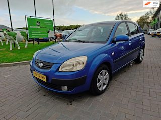 Kia Rio 1.4 X-tra / Betrouwbare auto / APK april 2027