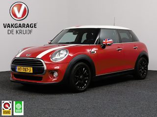 Mini Cooper 5-Deurs 1.5 Business Sportief! | Automaat! | Cruise Control | Navigatie!
