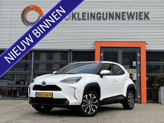 Toyota Yaris Cross 1.5 Hybrid 130 Dynamic / Nieuwe Model / Sensoren Voor + Achter / Camera / Navi / Keyless Entry + Go /